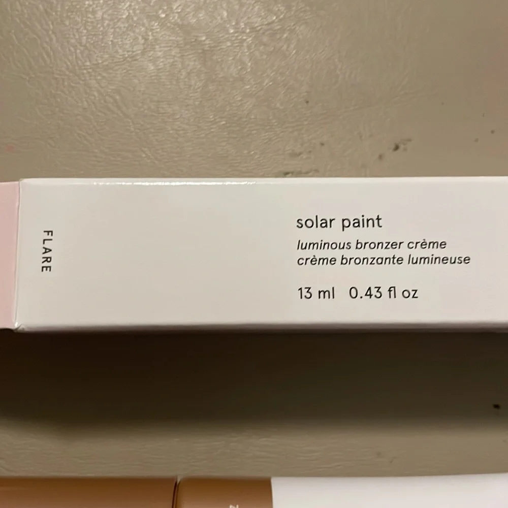 Glossier Solar Paint